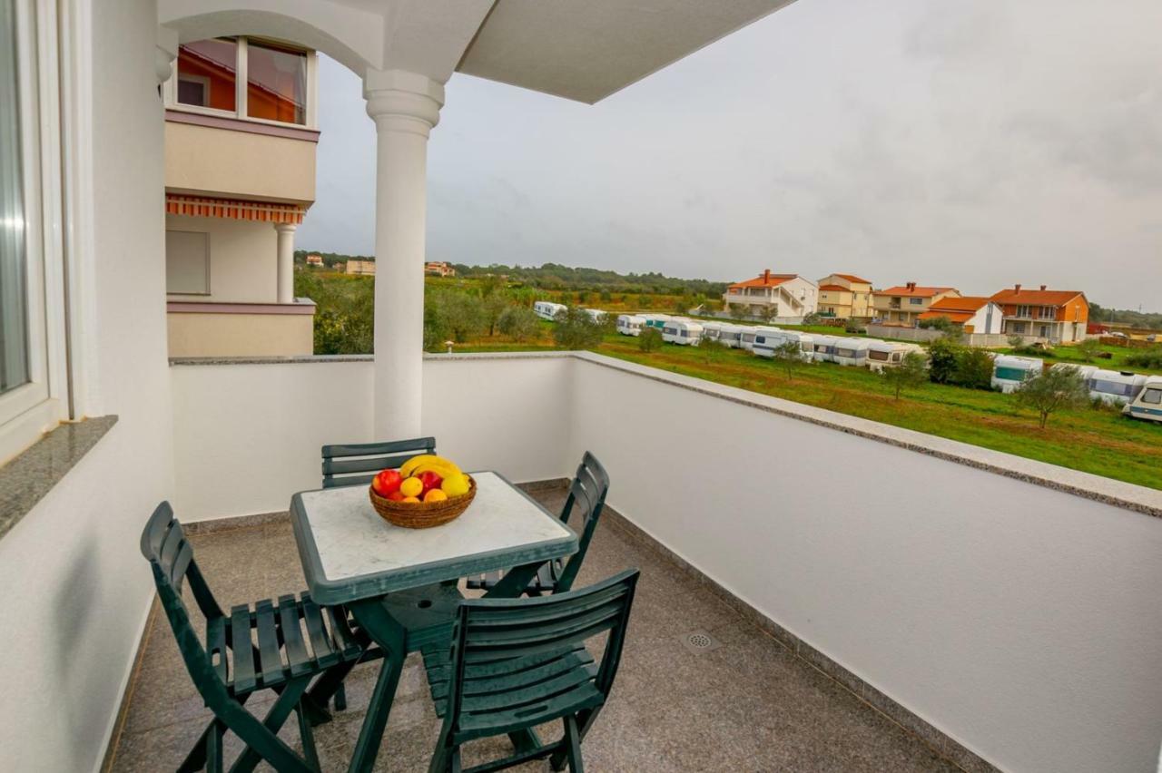 Apartment Keti Фажана Экстерьер фото